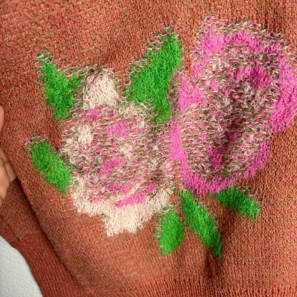 Anthropologie Floral Distressed Drop Shoulder Sweater Size Small - Picture 15 of 15